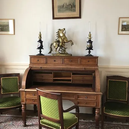Guest house La Du Chateau Belloy 3*