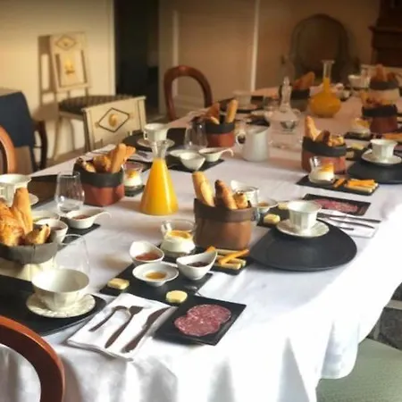 La Du Chateau Belloy Pensión Saint-Michel-de-Fronsac