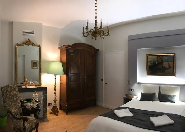 Penzion La Du Chateau Belloy 4*